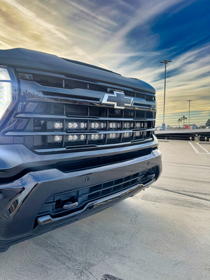 Load image into Gallery viewer, 2020+ Chevrolet Silverado 2500/3500HD Dual 40s Light Bars - PRO
