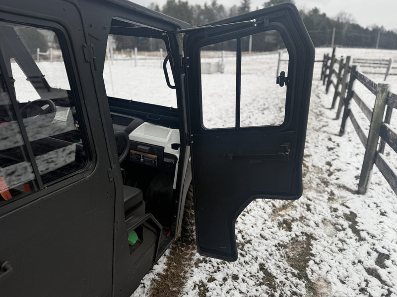 Load image into Gallery viewer, 2016+ Kawasaki FXT/DXT Mule All Aluminum Full Cab Enclosure

