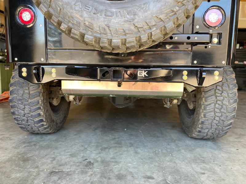 Load image into Gallery viewer, Rear Diamond Series Stubby Bumper for Jeep TJ/YJ Wrangler
