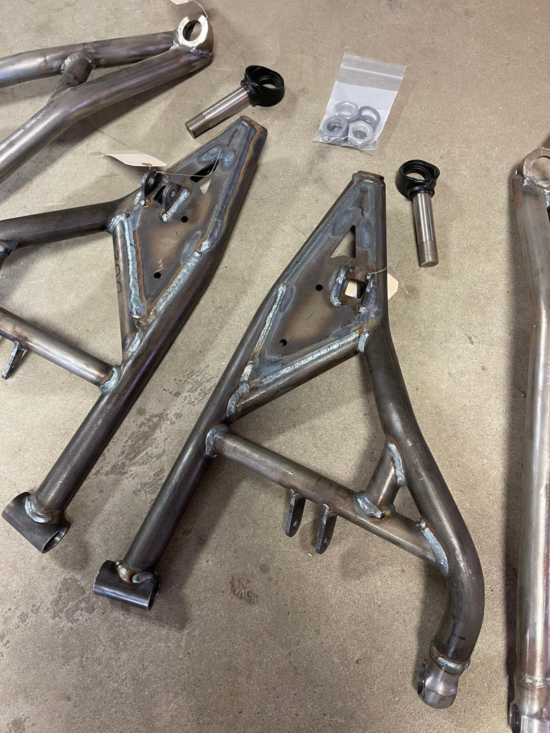 Load image into Gallery viewer, L&amp;W FAB 1.75″ Forward Adjustable A Arms for RZR Polaris Turbo S
