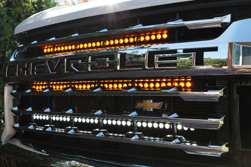 Load image into Gallery viewer, 2020+ Chevrolet Silverado 2500/3500HD Single 30in Light Bar
