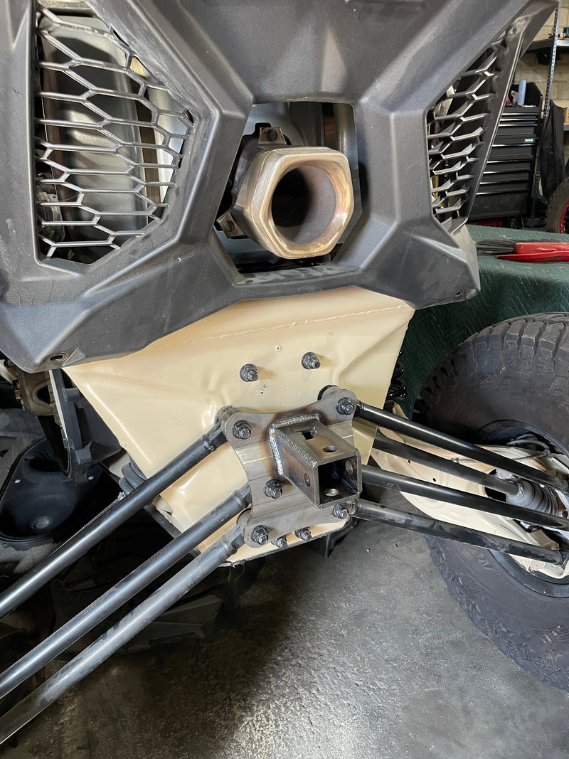 Load image into Gallery viewer, FastLab Can-am X3 Radius Rod Hitch Pull Plate
