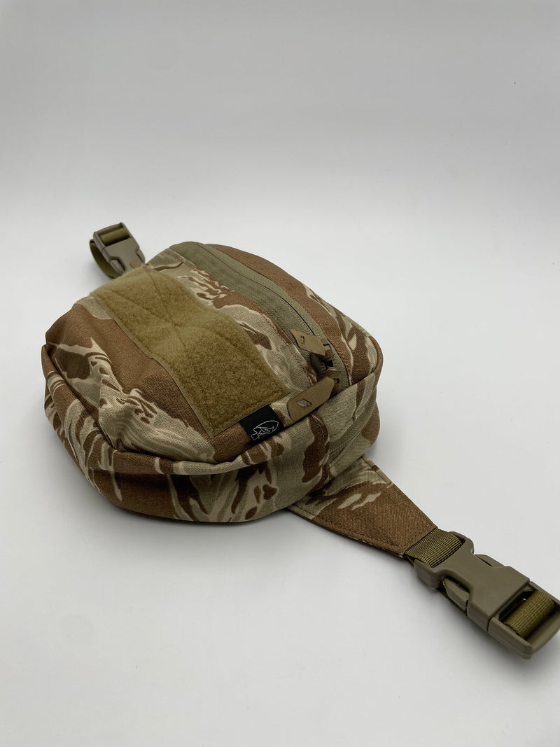 Load image into Gallery viewer, Multifunctional Fanny Pack (Various Colors and Patterns)
