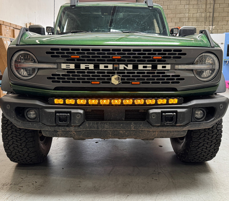 Load image into Gallery viewer, 2021+ Ford Bronco Capable Bumper 40in Light Bar - PRO
