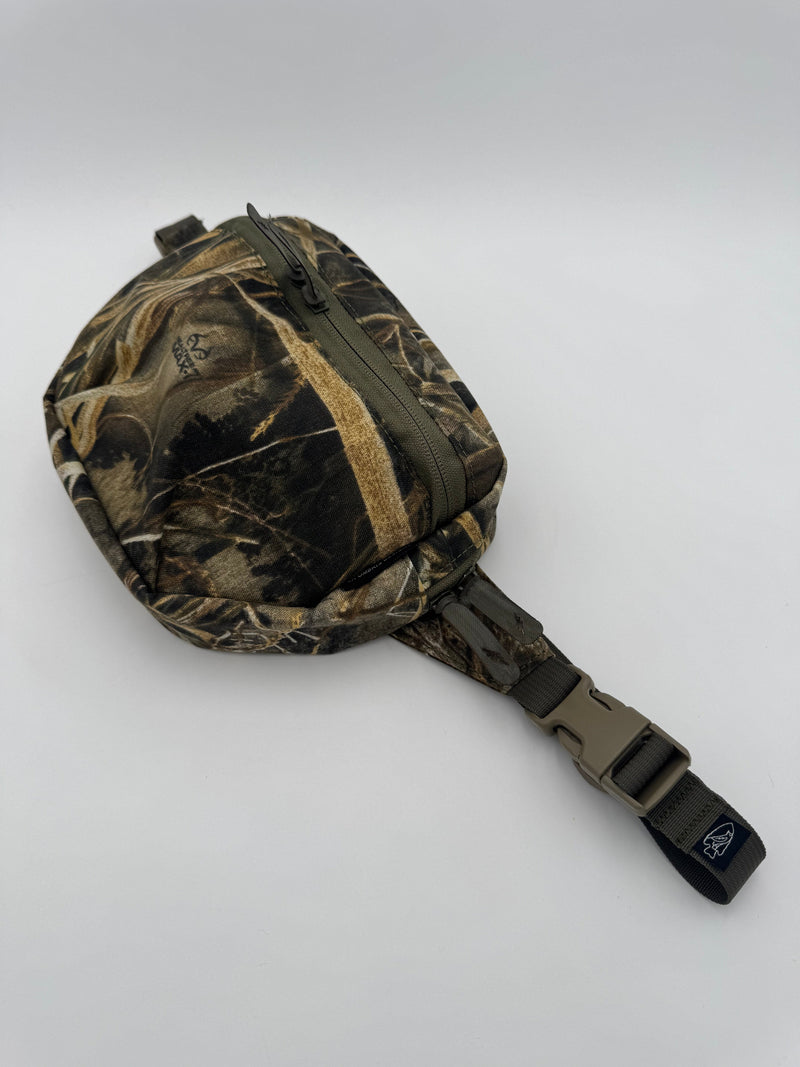 Load image into Gallery viewer, Multifunctional Fanny Pack (Various Colors and Patterns)
