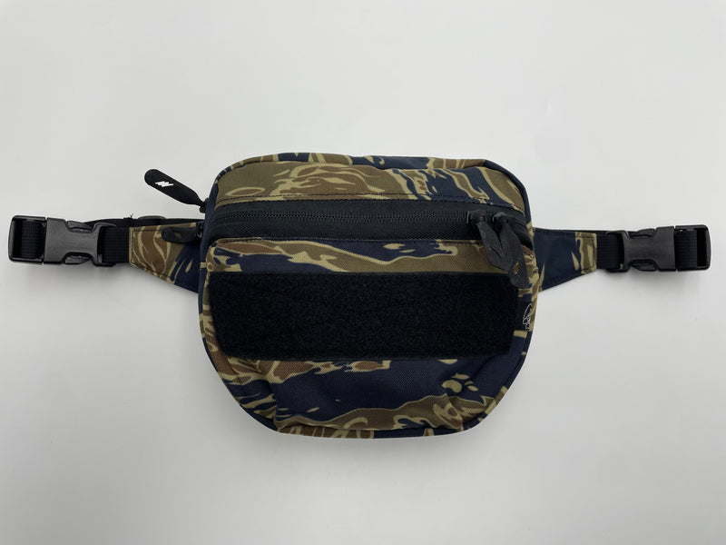 Load image into Gallery viewer, Multifunctional Fanny Pack (Various Colors and Patterns)
