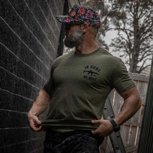In Guns We Must Men's T-Shirt