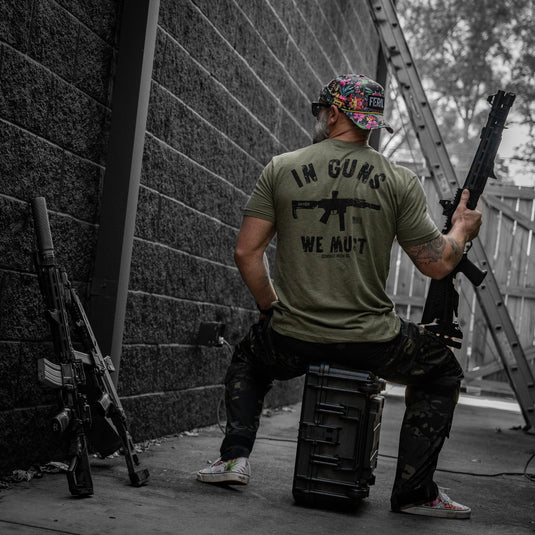 In Guns We Must Men's T-Shirt