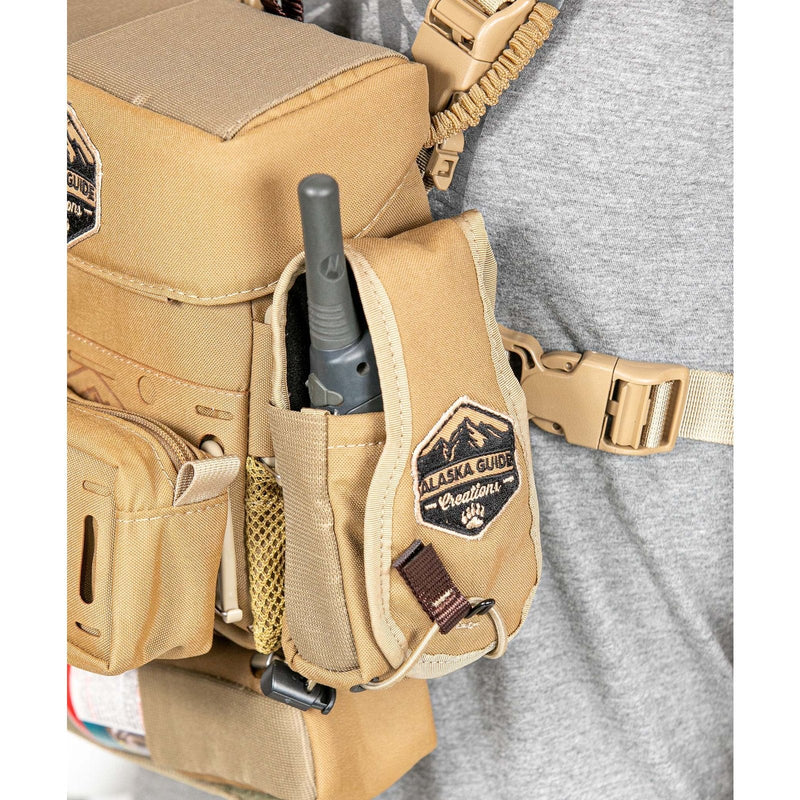 Load image into Gallery viewer, RAVUS Magnetic - Modular Binocular Harness Pack
