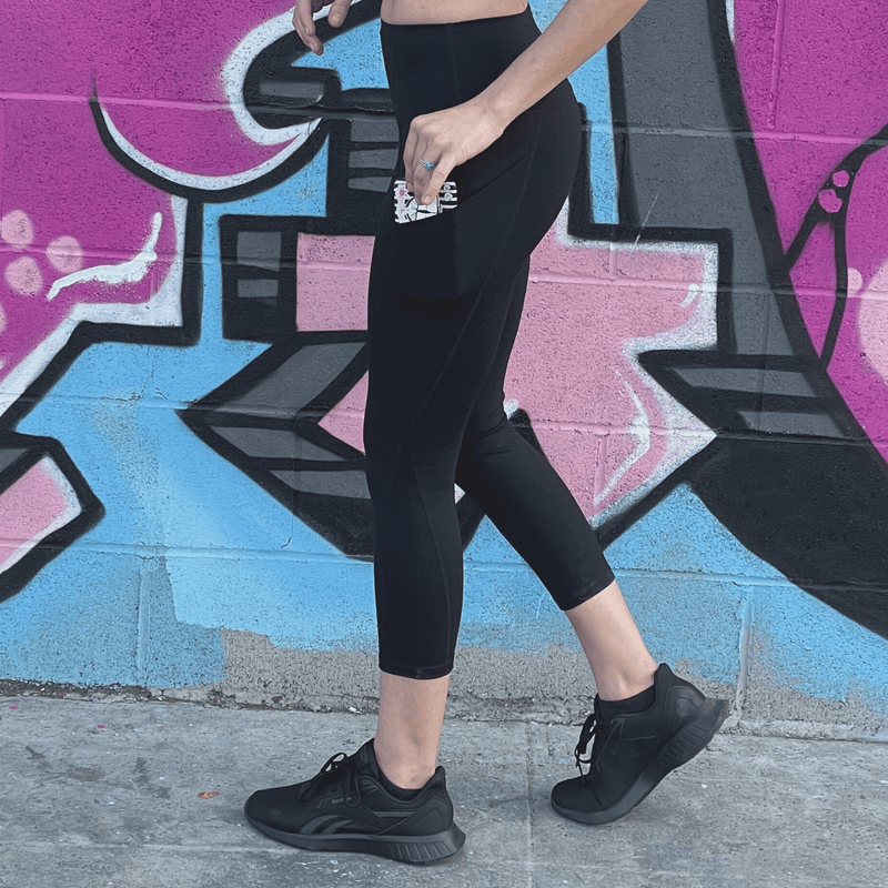 Load image into Gallery viewer, Seajoy Athletic High-Waisted Capri Leggings with Hip Pockets
