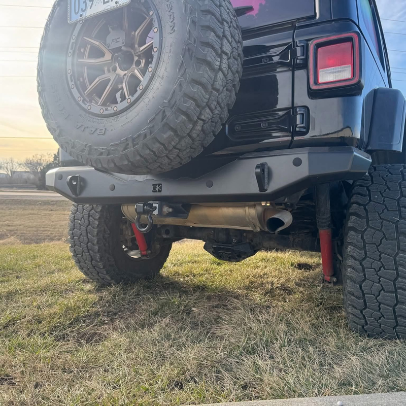 Load image into Gallery viewer, Gauntlet Series Rear Bumper for Jeep JL Wrangler (2018+)
