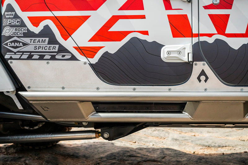Load image into Gallery viewer, JT Aluminum Rocker Armor

