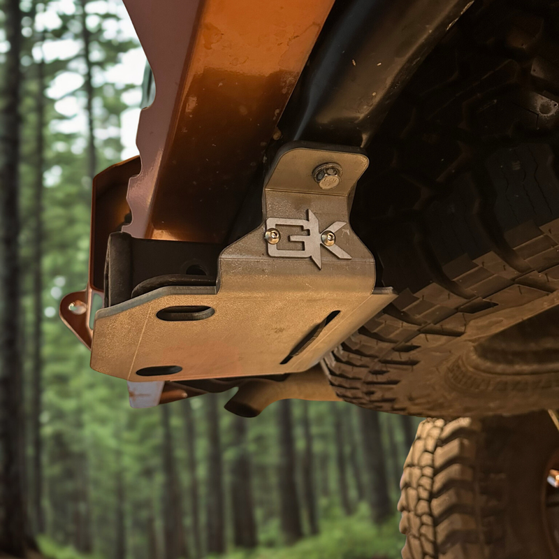 Load image into Gallery viewer, Jeep JT Tow Hitch Skid Plate for 2020+ Gladiator
