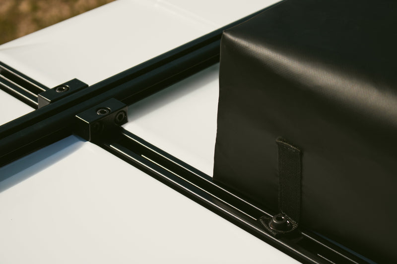 Load image into Gallery viewer, James Baroud NOVA Rooftop Tent
