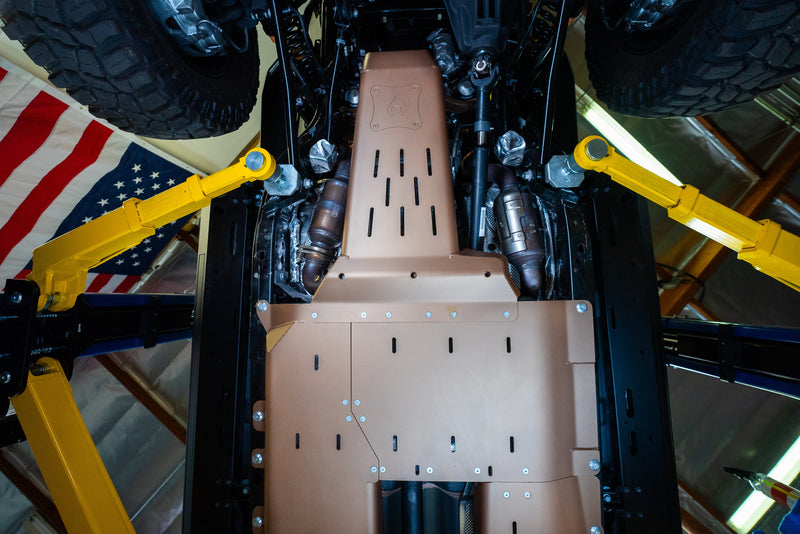 Load image into Gallery viewer, JLU 392 BELLYPAN SKID WITH MAGNAFLOW EXHAUST SKID
