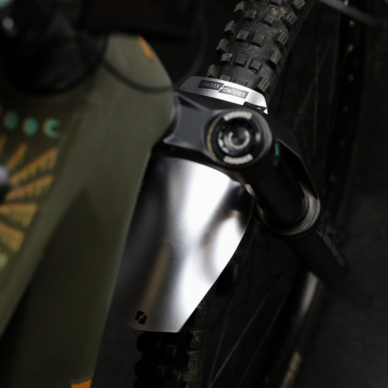 Load image into Gallery viewer, Metallic Silver Fender
