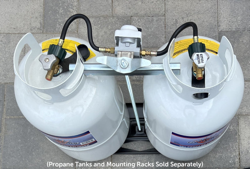 Load image into Gallery viewer, Flame King 2 Stage Auto Propane Gas Regulator with Pls Cover &amp; Long Mount Bracket &amp; 2-12" Pigtails
