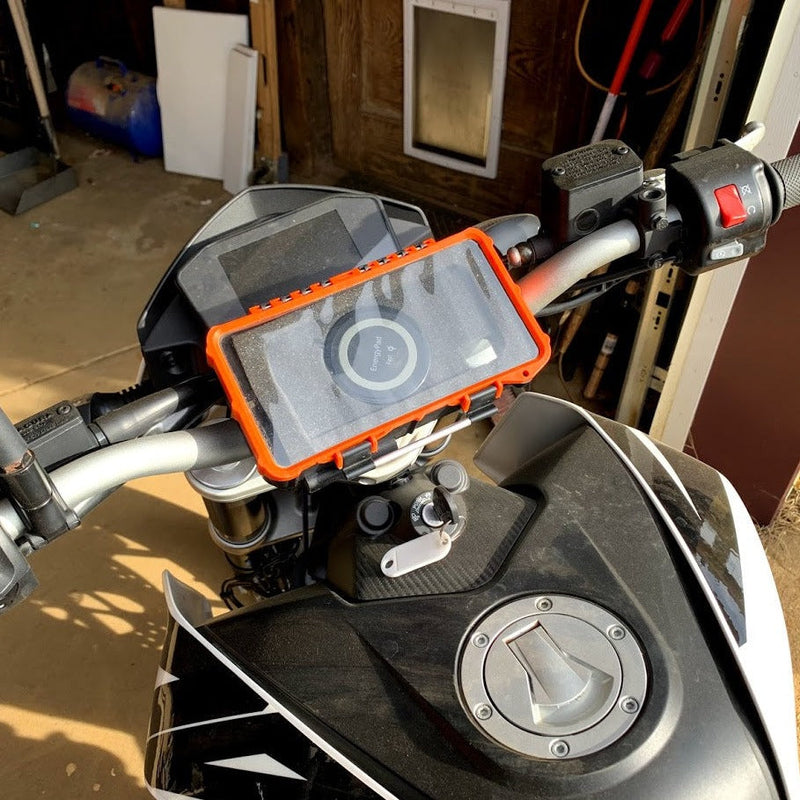 Load image into Gallery viewer, First Version - Phone Holder SafeBox with Flat Mount
