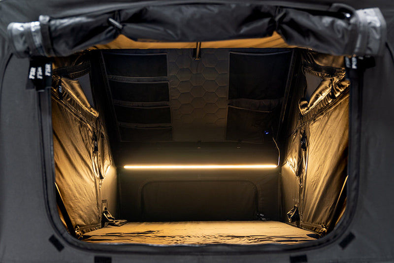 Load image into Gallery viewer, Kali - Rooftop Tent
