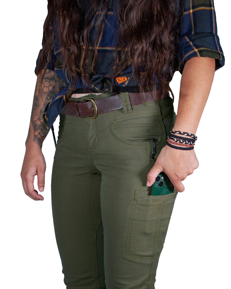 Load image into Gallery viewer, Kestral Women&#39;s Pant - Dark Olive
