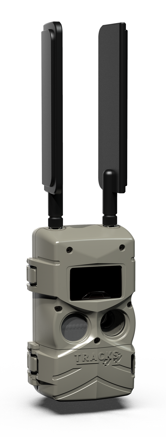 Cuddeback Tracks Camera