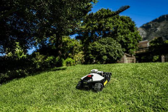 Mammotion LUBA mini AWD Robot Lawn Mower