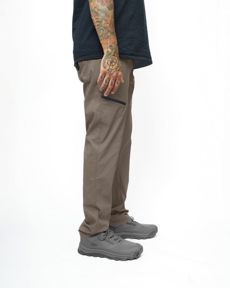 Load image into Gallery viewer, Lancer Taper Fit Pant - Deadwood

