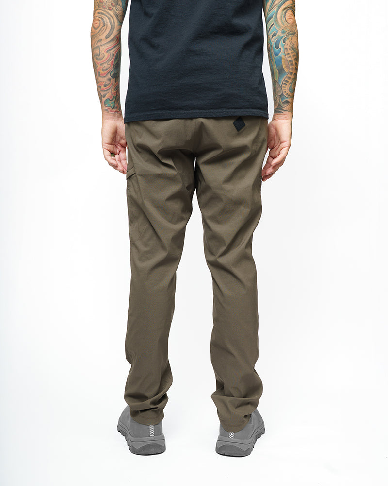 Load image into Gallery viewer, Lancer Taper Fit Pant - Beluga Brown
