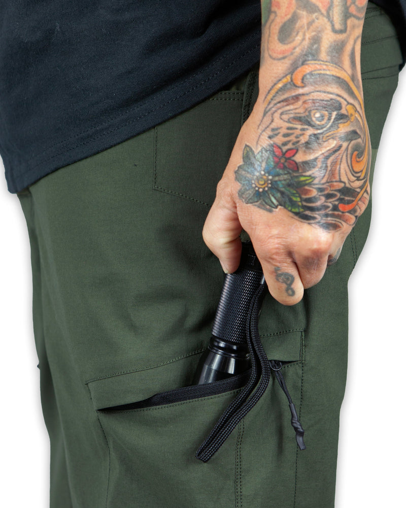 Load image into Gallery viewer, Lancer Standard Fit Pant - Dk Army
