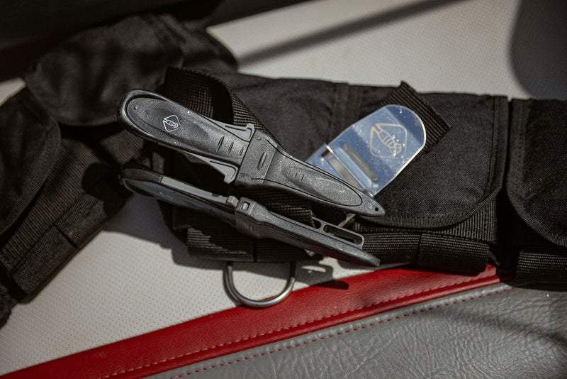 Load image into Gallery viewer, Spearfishing Knife / Freediving Knife
