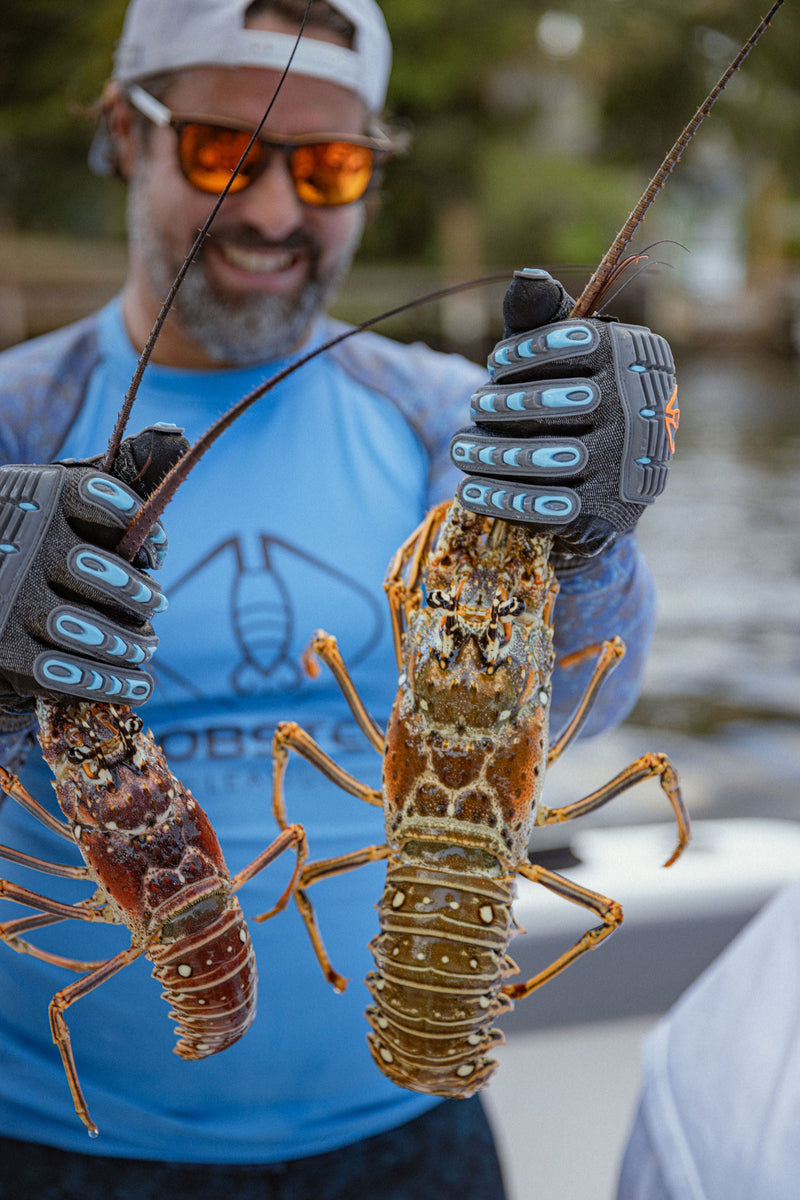 Load image into Gallery viewer, Diving Gloves, Lobstering Gloves, Freediving Gloves, Spearfishing Gloves, and Fishing Gloves
