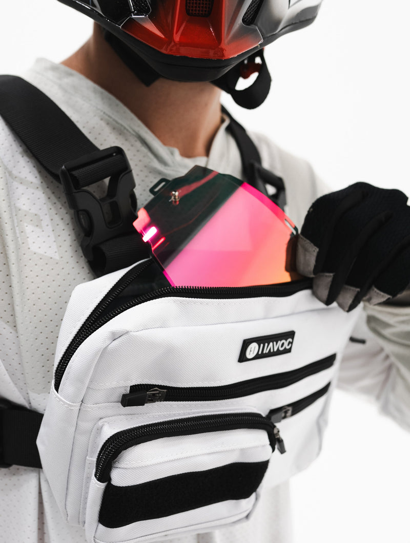 Load image into Gallery viewer, Havoc Chest Bag
