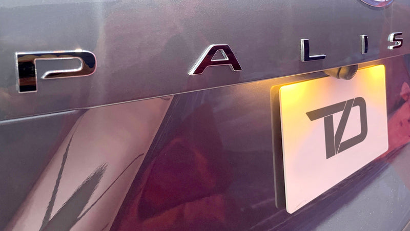 Load image into Gallery viewer, Premium Cast Vinyl Decal Letter Inlays for 2019-2025 Palisade Liftgate

