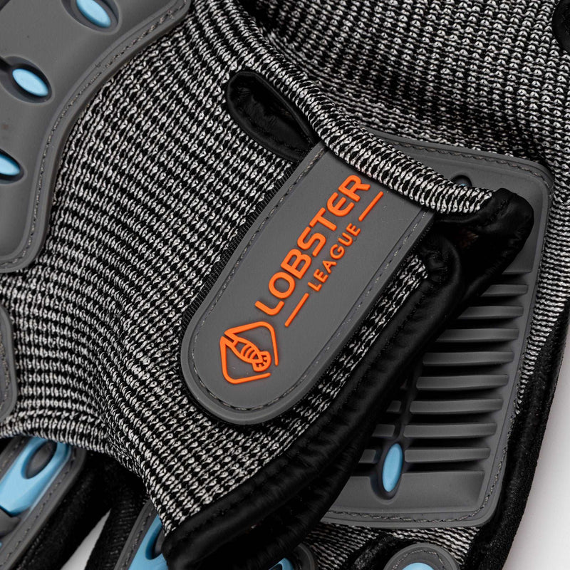 Load image into Gallery viewer, Diving Gloves, Lobstering Gloves, Freediving Gloves, Spearfishing Gloves, and Fishing Gloves
