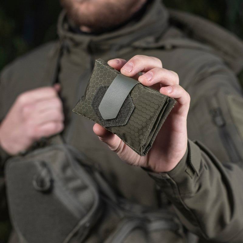 Load image into Gallery viewer, M-Tac City Med Pocket Pouch Hex
