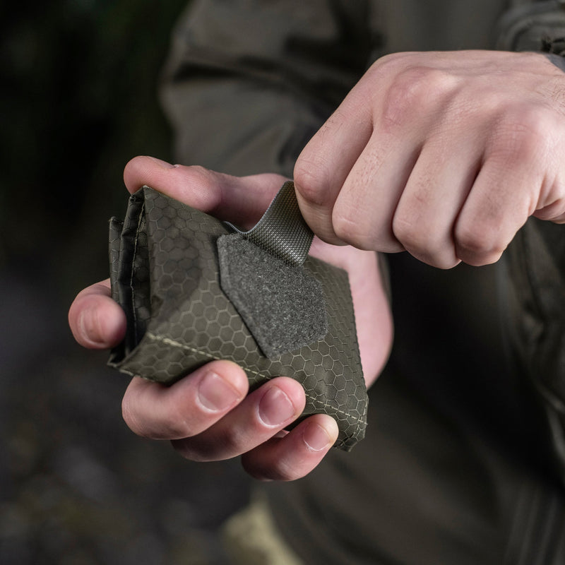 Load image into Gallery viewer, M-Tac City Med Pocket Pouch Hex
