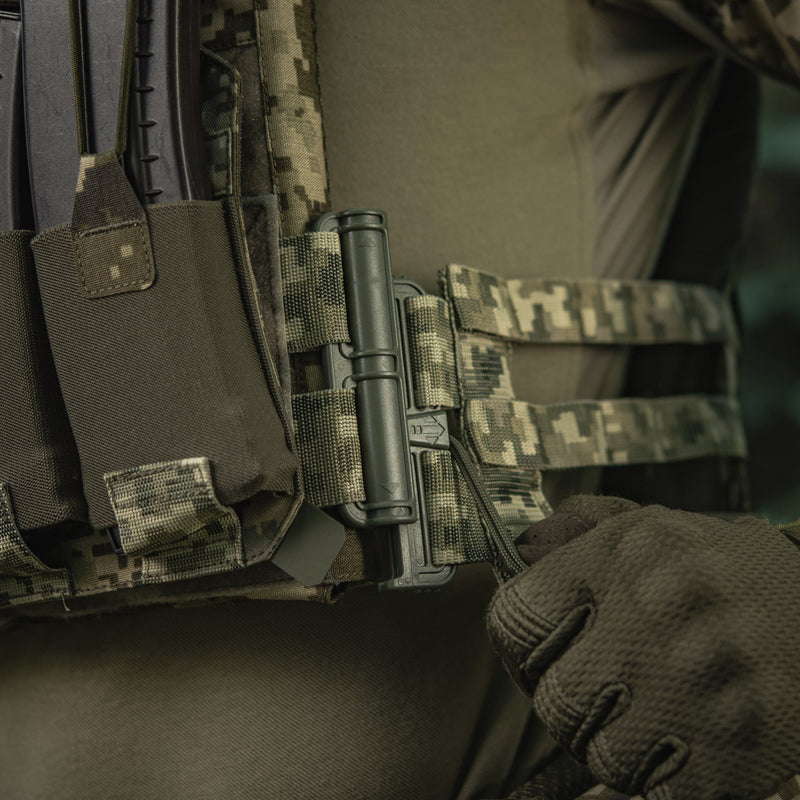 Load image into Gallery viewer, M-Tac Plate Carrier Cuirass Elite

