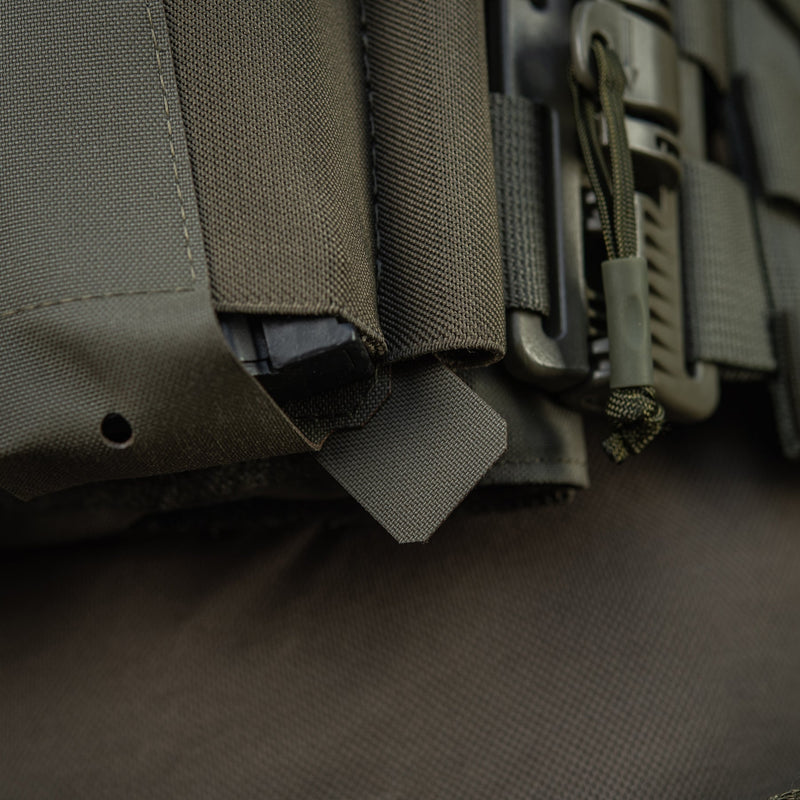 Load image into Gallery viewer, M-Tac Front Panel for Plate Carrier Cuirass QRS (4 Magazine)

