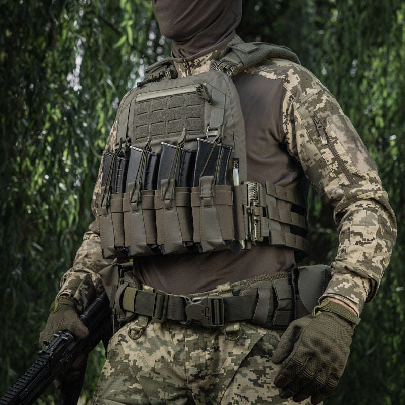Load image into Gallery viewer, M-Tac Front Panel for Plate Carrier Cuirass QRS (4 Magazine)
