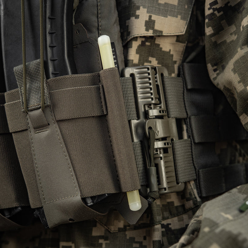 Load image into Gallery viewer, M-Tac Front Panel for Cuirass QRS Three Mags Plate Carrier
