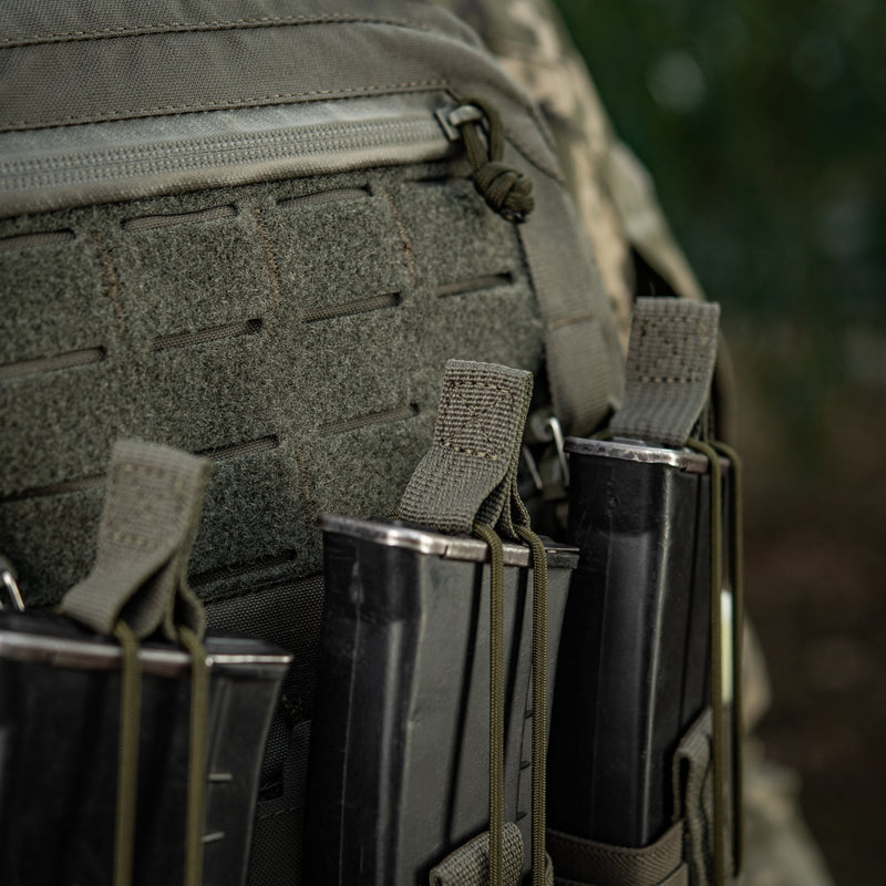 Load image into Gallery viewer, M-Tac Front Panel for Cuirass QRS Three Mags Plate Carrier
