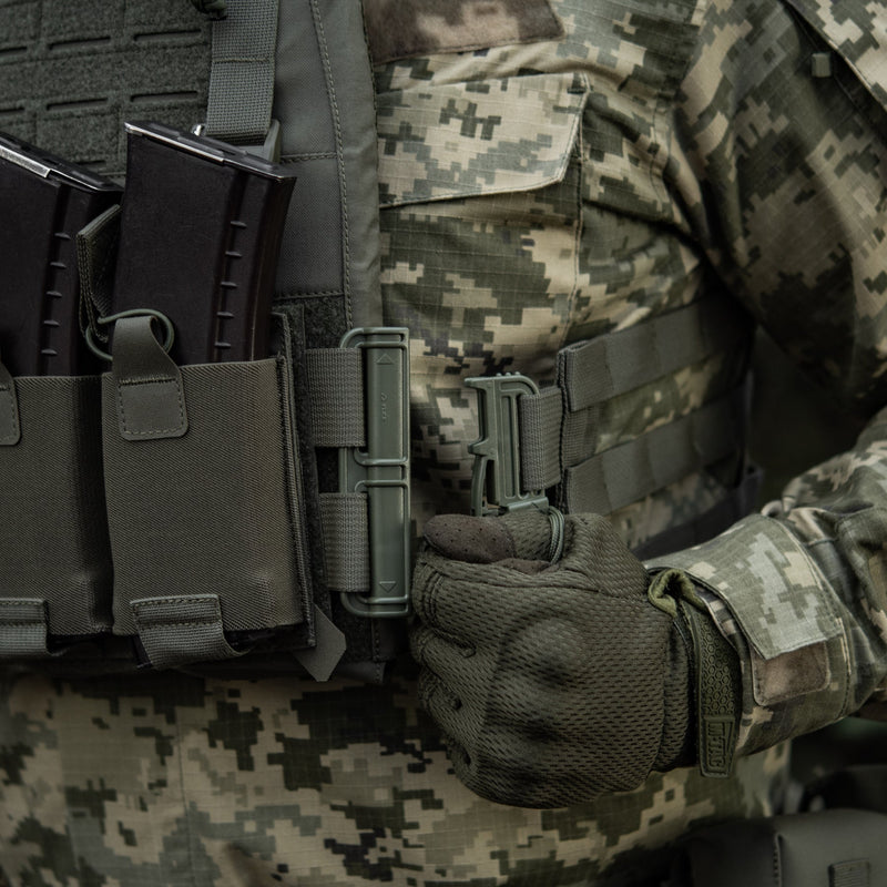 Load image into Gallery viewer, M-Tac Plate Carrier Cuirass Fast Elite
