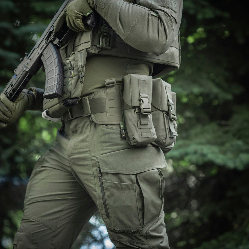 Load image into Gallery viewer, M-Tac Double Mag Pouch with Fastex Buckle
