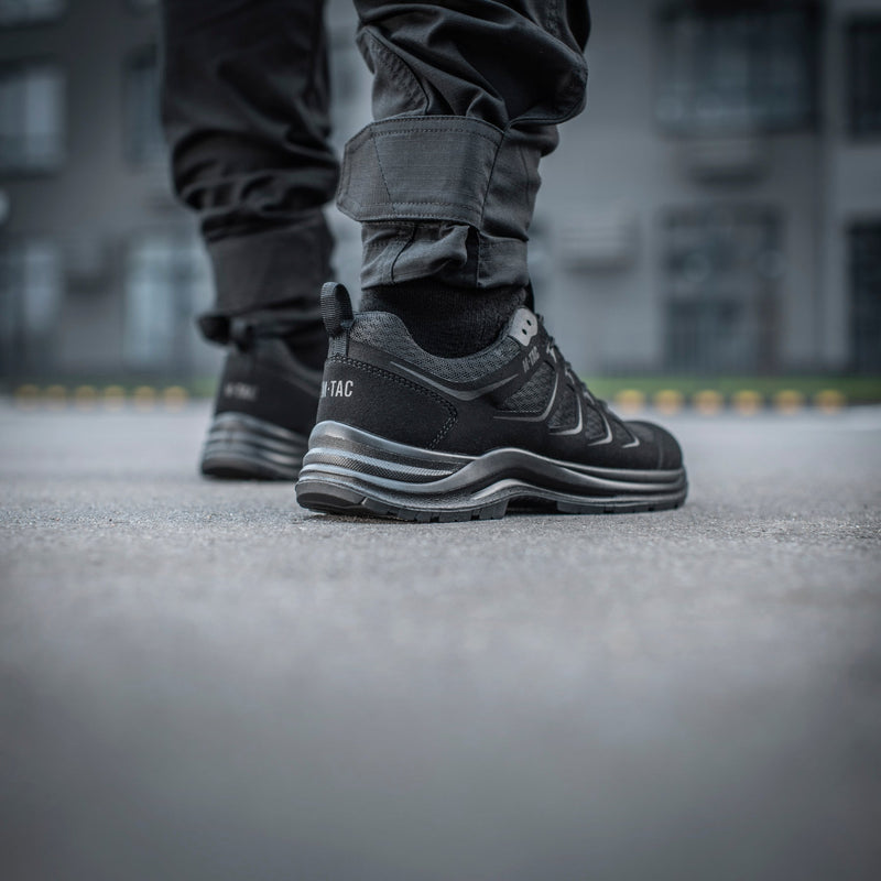 Load image into Gallery viewer, M-Tac Tactical Sneakers IVA

