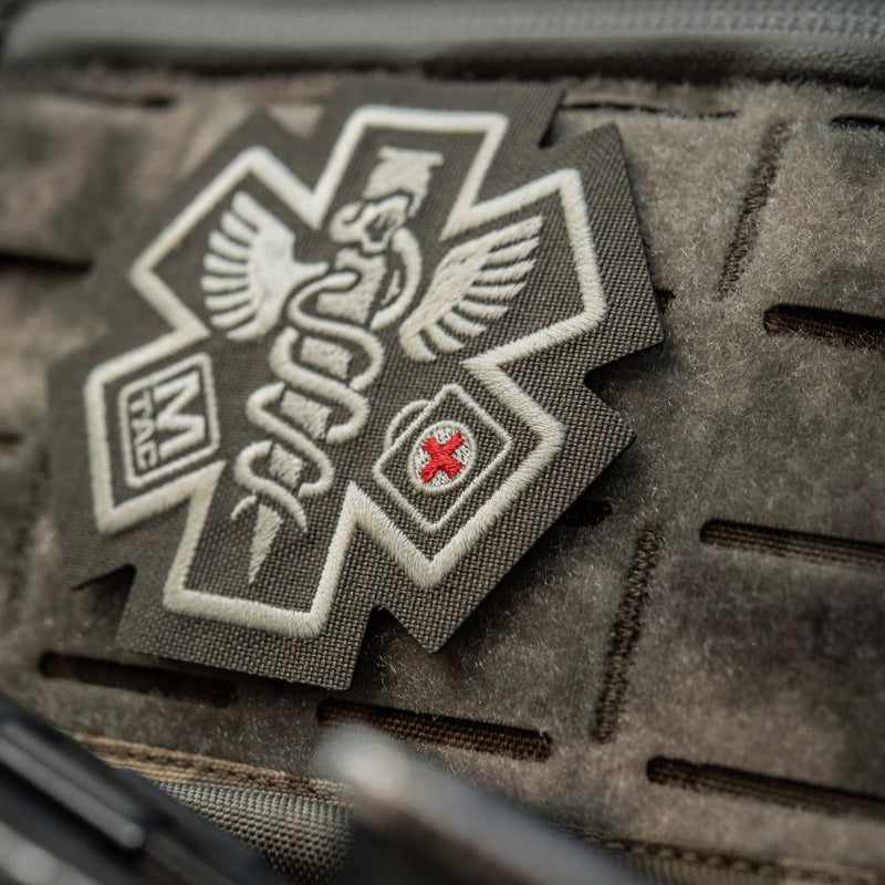 Load image into Gallery viewer, M-Tac Patch Paramedic Embroidery
