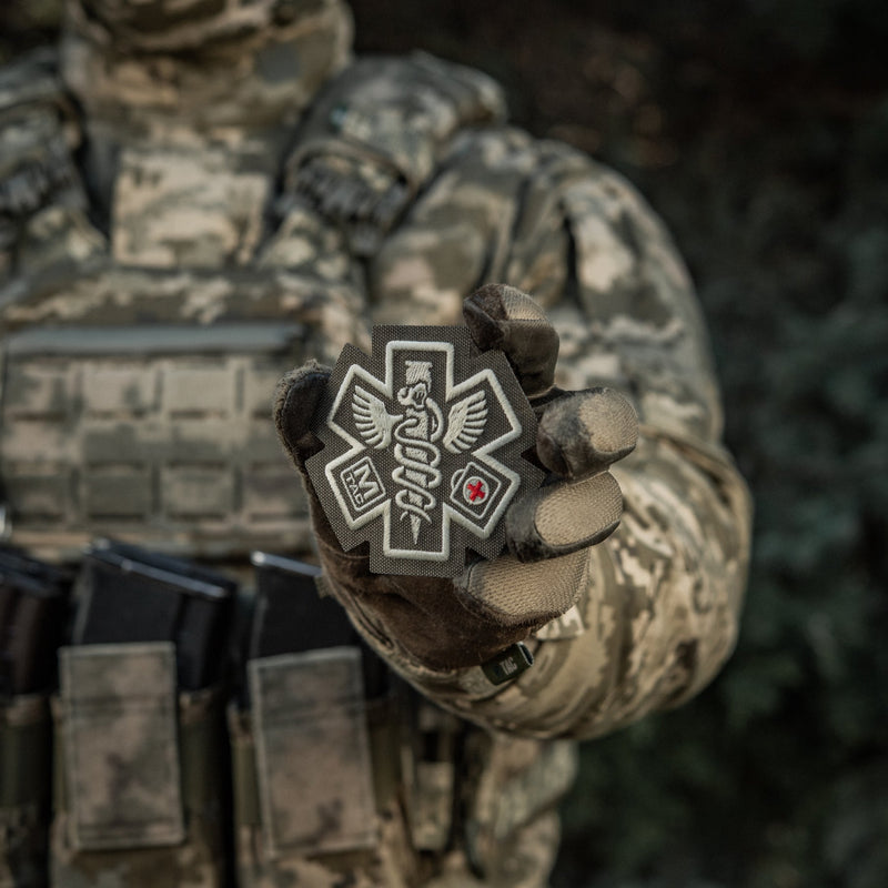 Load image into Gallery viewer, M-Tac Patch Paramedic Embroidery
