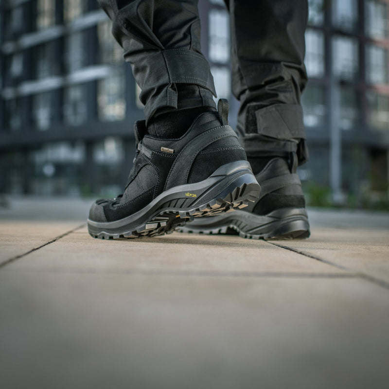 Load image into Gallery viewer, M-Tac Tactical Sneakers Demi-Season Pro Line
