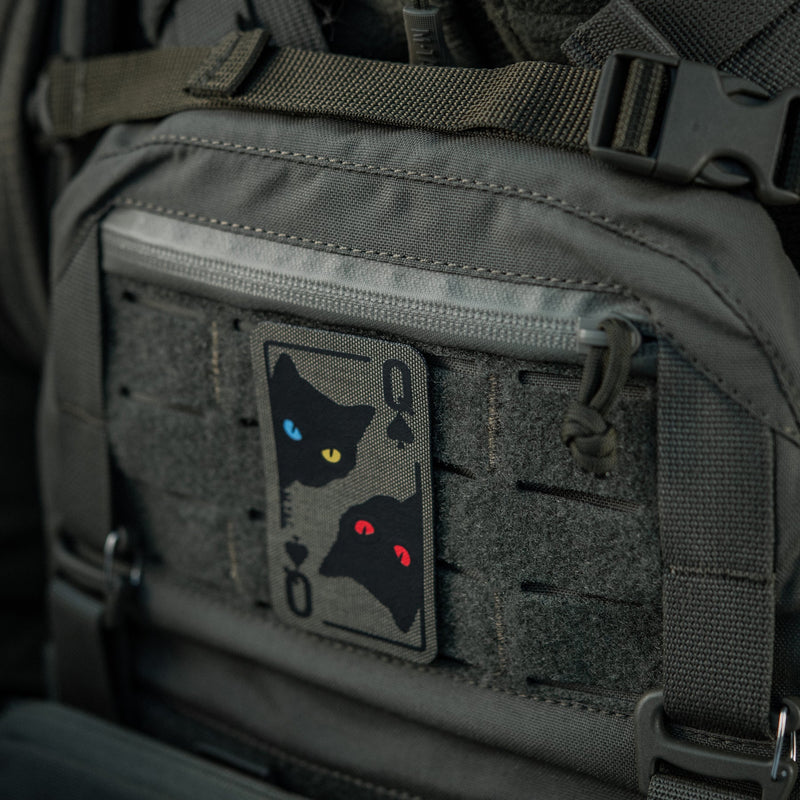Load image into Gallery viewer, M-Tac Patch Queen of Spades Ornament
