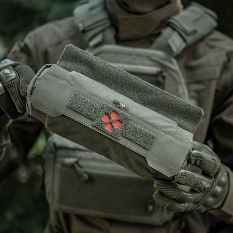 Load image into Gallery viewer, M-Tac Medical Pouch Horizontal Elite (Small)
