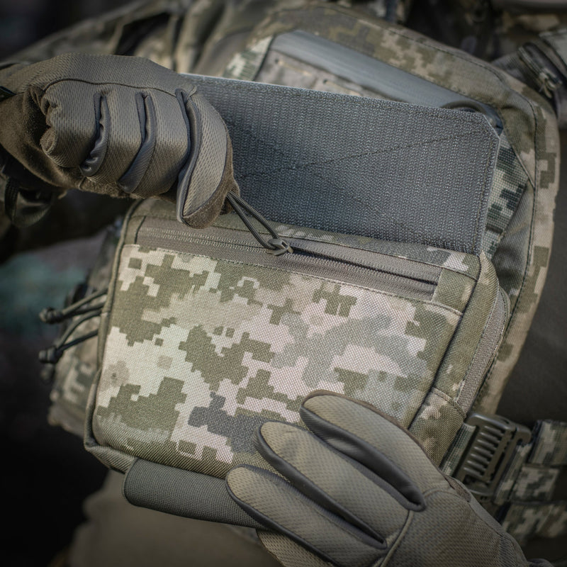 Load image into Gallery viewer, M-Tac Plate Carrier Lower Accessory Pouch Large
